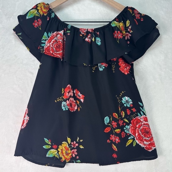 Xhilaration Black Floral Print Ruffle Neck Short Sleeve Off Shoulder Top Size Sm - Picture 2 of 11